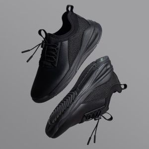 Clove Nursing Shoes All Black SZ 11.5